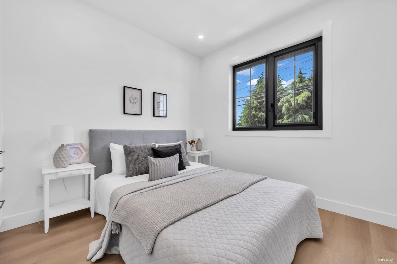 2 - 2316 Cliff Avenue - Montecito Single Family Residence for Sale, 4 Bedrooms (R3149580)# - 17 2 - 2316 Cliff Avenue - Montecito Single Family Residence for Sale, 4 Bedrooms (R3149580)# - 17