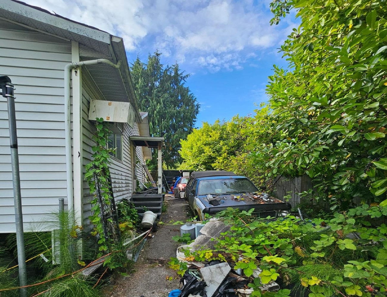 712 Gauthier Avenue - Coquitlam West Single Family Residence for Sale, 2 Bedrooms (R3149624)# - 4