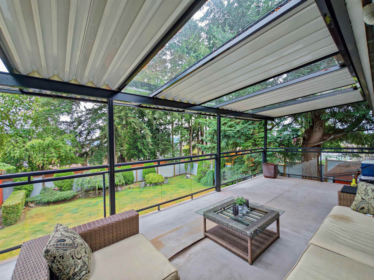 712 Shaw Avenue - Coquitlam West Single Family Residence for Sale, 6 Bedrooms (R3149812)# - 11
