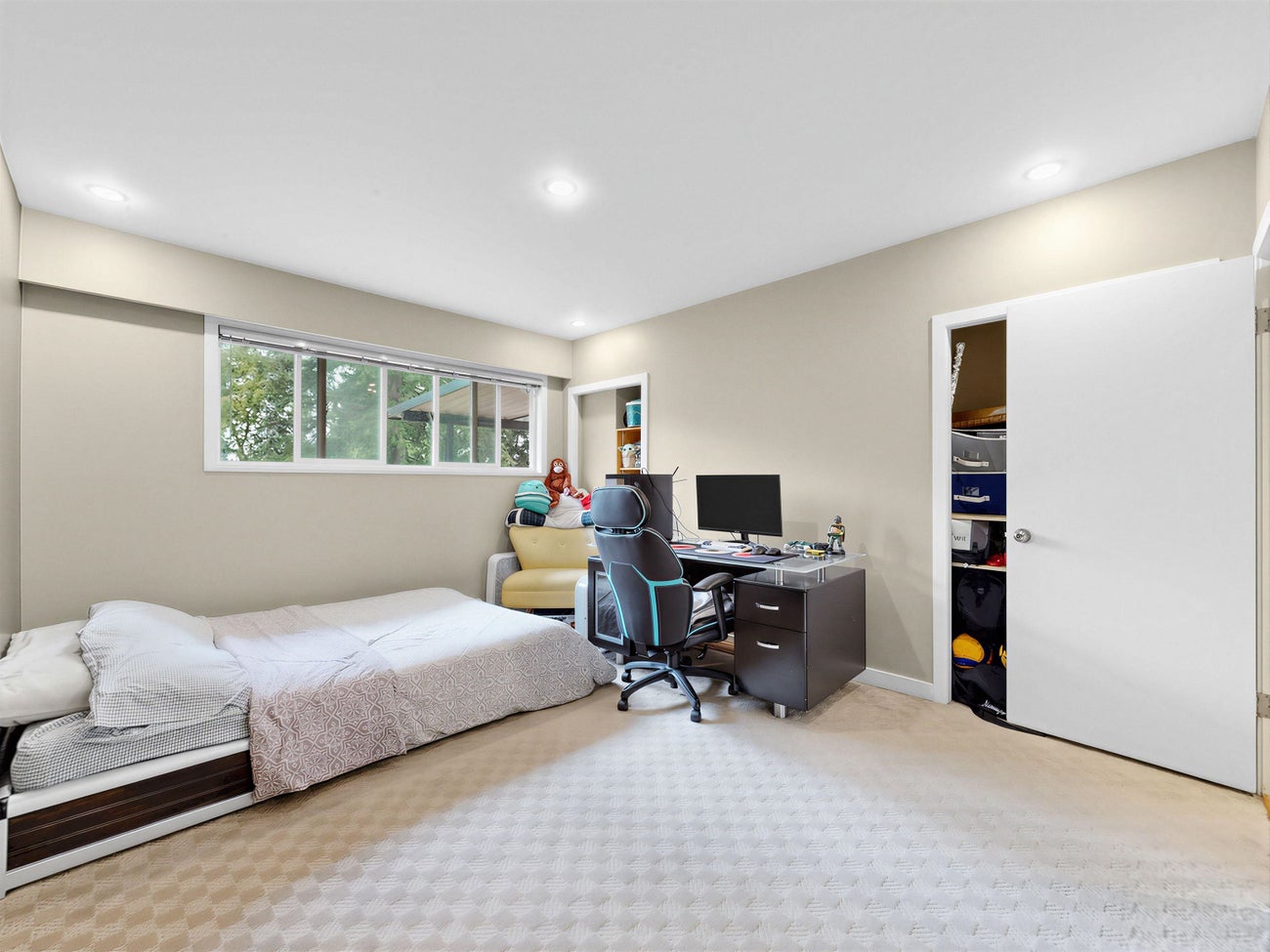 712 Shaw Avenue - Coquitlam West Single Family Residence for Sale, 6 Bedrooms (R3149812)# - 20