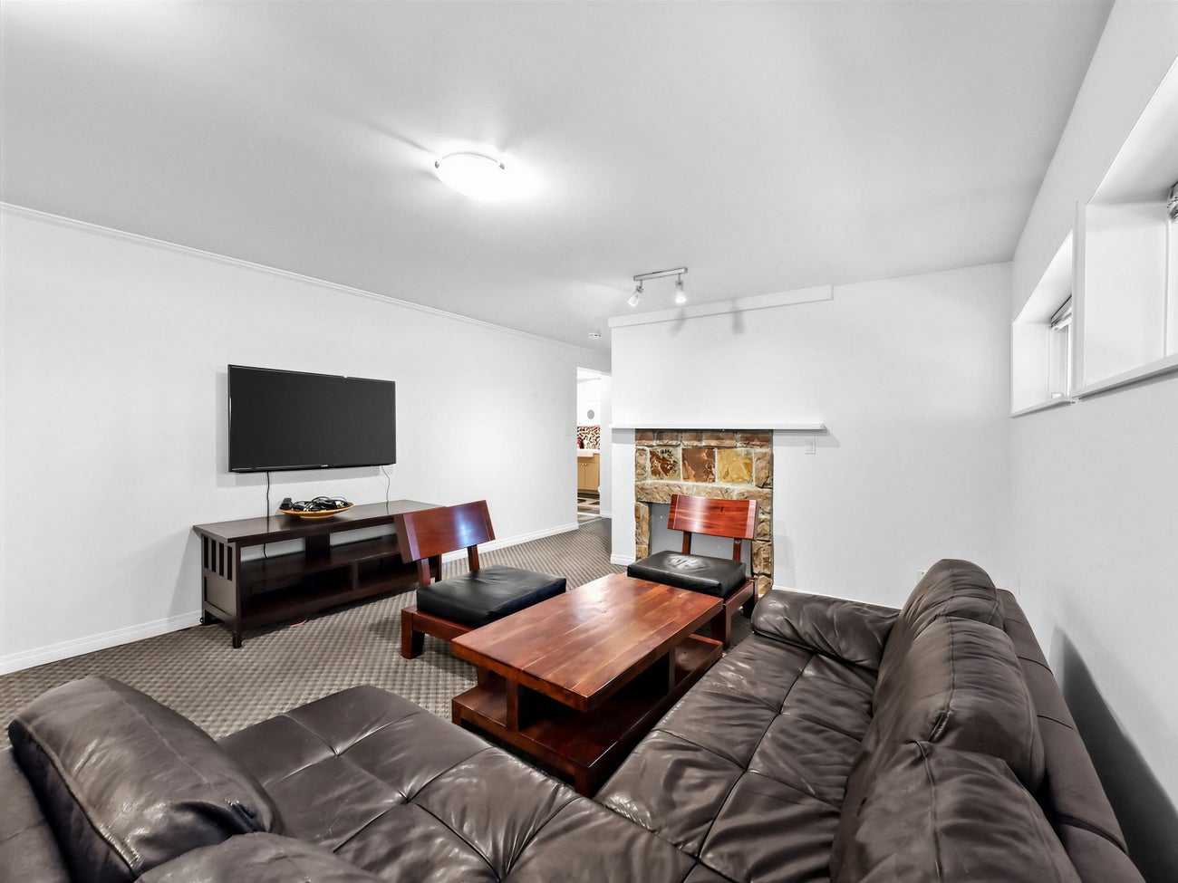712 Shaw Avenue - Coquitlam West Single Family Residence for Sale, 6 Bedrooms (R3149812)# - 27