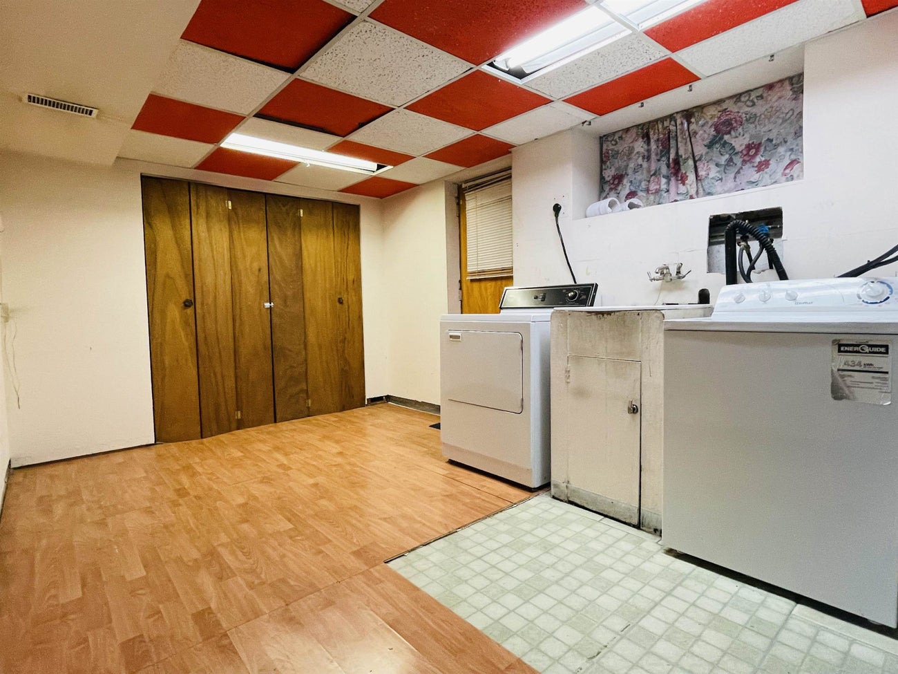 697 Fairview Street - Coquitlam West Single Family Residence for Sale, 2 Bedrooms (R3150127)# - 11