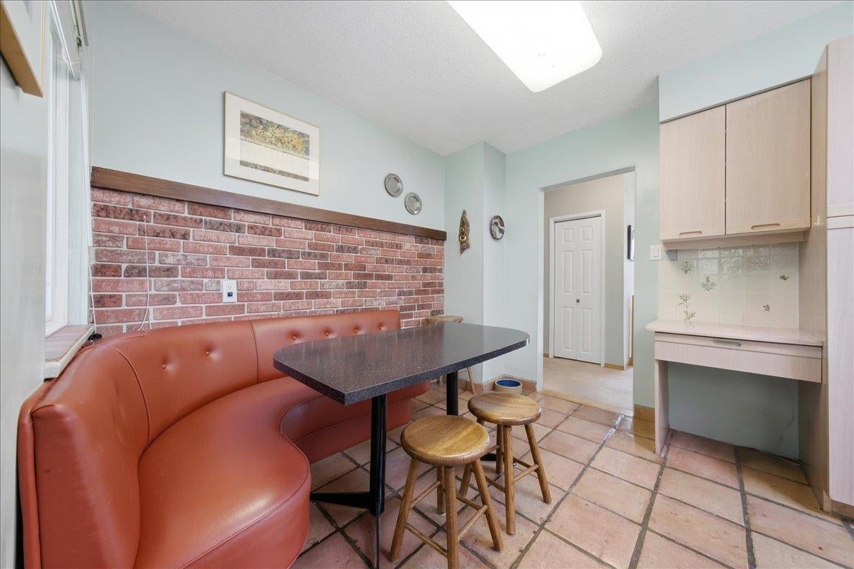 1388 Cambridge Drive - Central Coquitlam Single Family Residence for Sale, 5 Bedrooms (R3150503)# - 23