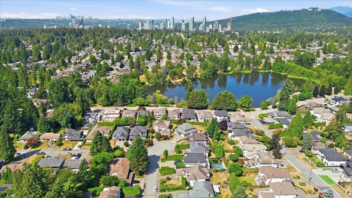 1388 Cambridge Drive - Central Coquitlam Single Family Residence for Sale, 5 Bedrooms (R3150503)# - 38