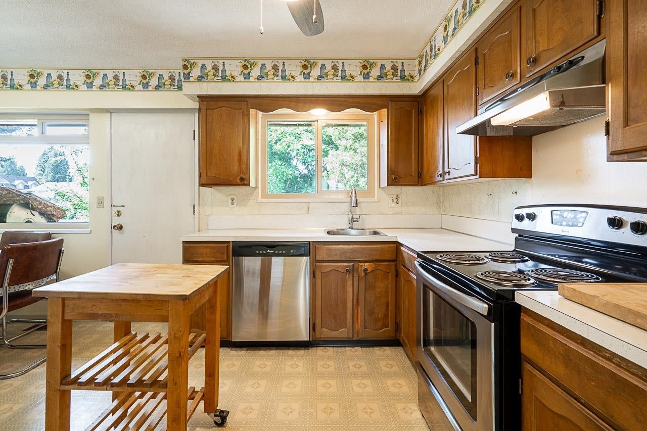 1171 Winslow Avenue - Central Coquitlam Single Family Residence for Sale, 4 Bedrooms (R3150690)# - 7