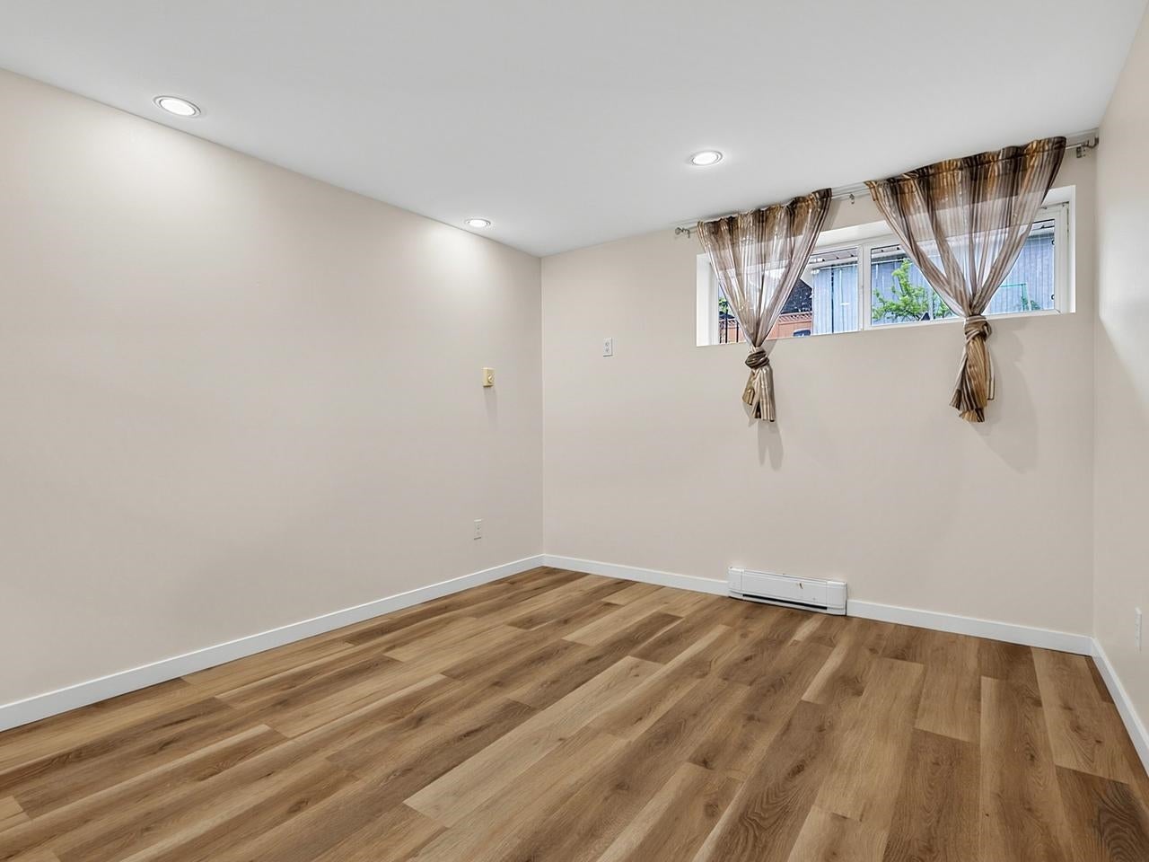 937 Kinsac Street - Coquitlam West Single Family Residence for Sale, 5 Bedrooms (R3151464)# - 22 937 Kinsac Street - Coquitlam West Single Family Residence for Sale, 5 Bedrooms (R3151464)# - 22