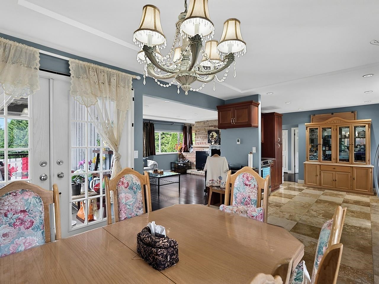 937 Kinsac Street - Coquitlam West Single Family Residence for Sale, 5 Bedrooms (R3151464)# - 7 937 Kinsac Street - Coquitlam West Single Family Residence for Sale, 5 Bedrooms (R3151464)# - 7