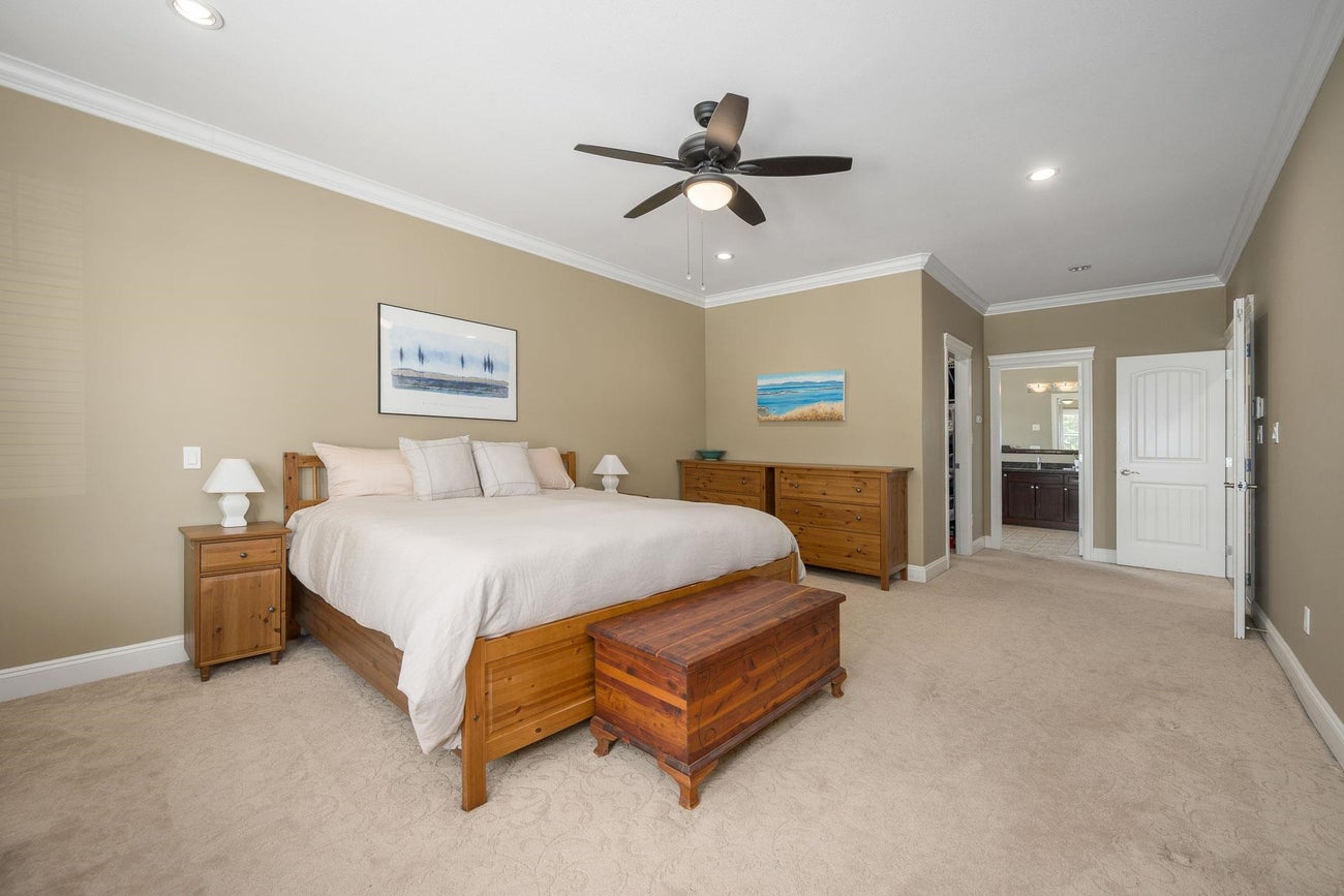 825 Robinson Street - Coquitlam West Single Family Residence for Sale, 7 Bedrooms (R3151513)# - 13 825 Robinson Street - Coquitlam West Single Family Residence for Sale, 7 Bedrooms (R3151513)# - 13