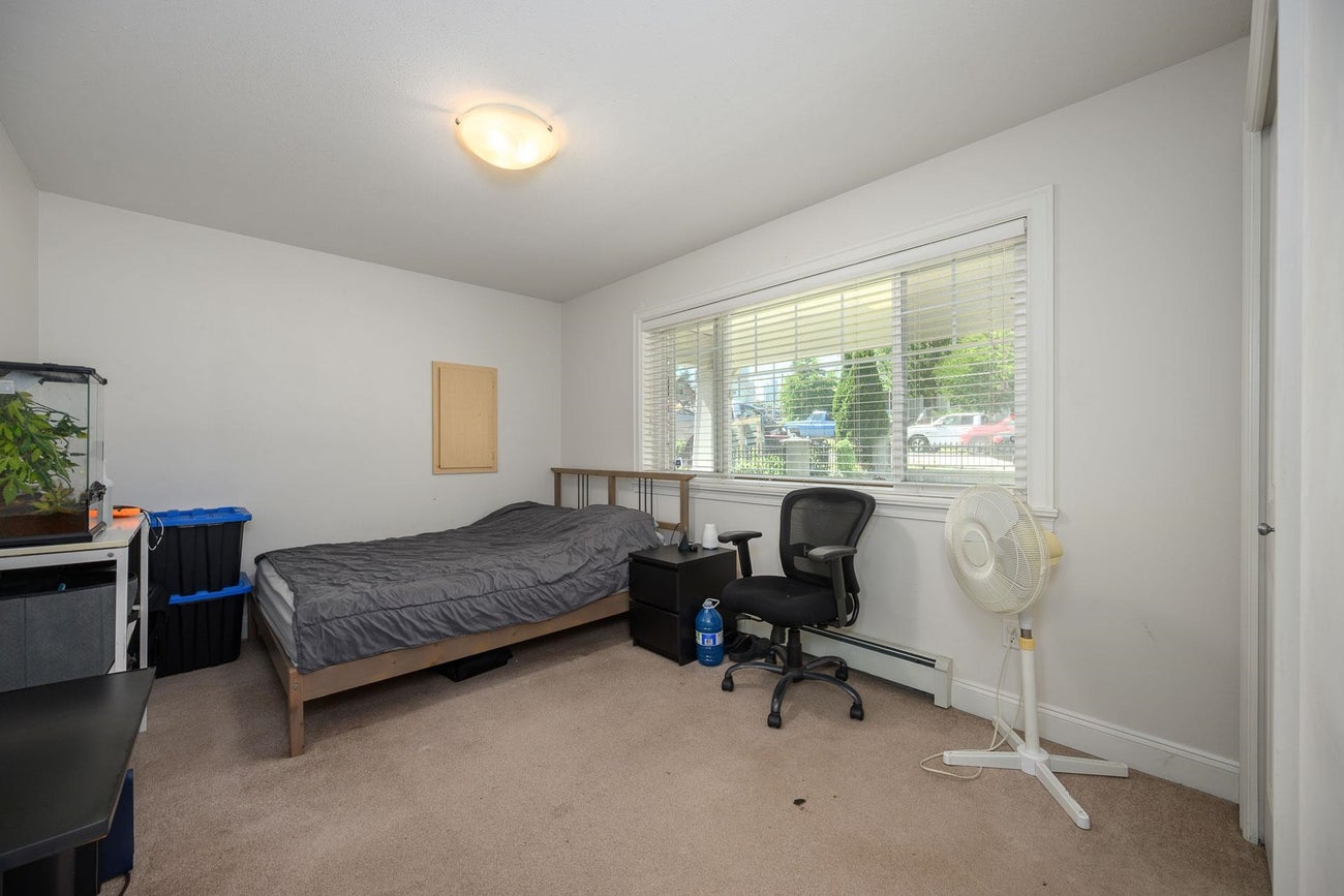 825 Robinson Street - Coquitlam West Single Family Residence for Sale, 7 Bedrooms (R3151513)# - 34 825 Robinson Street - Coquitlam West Single Family Residence for Sale, 7 Bedrooms (R3151513)# - 34