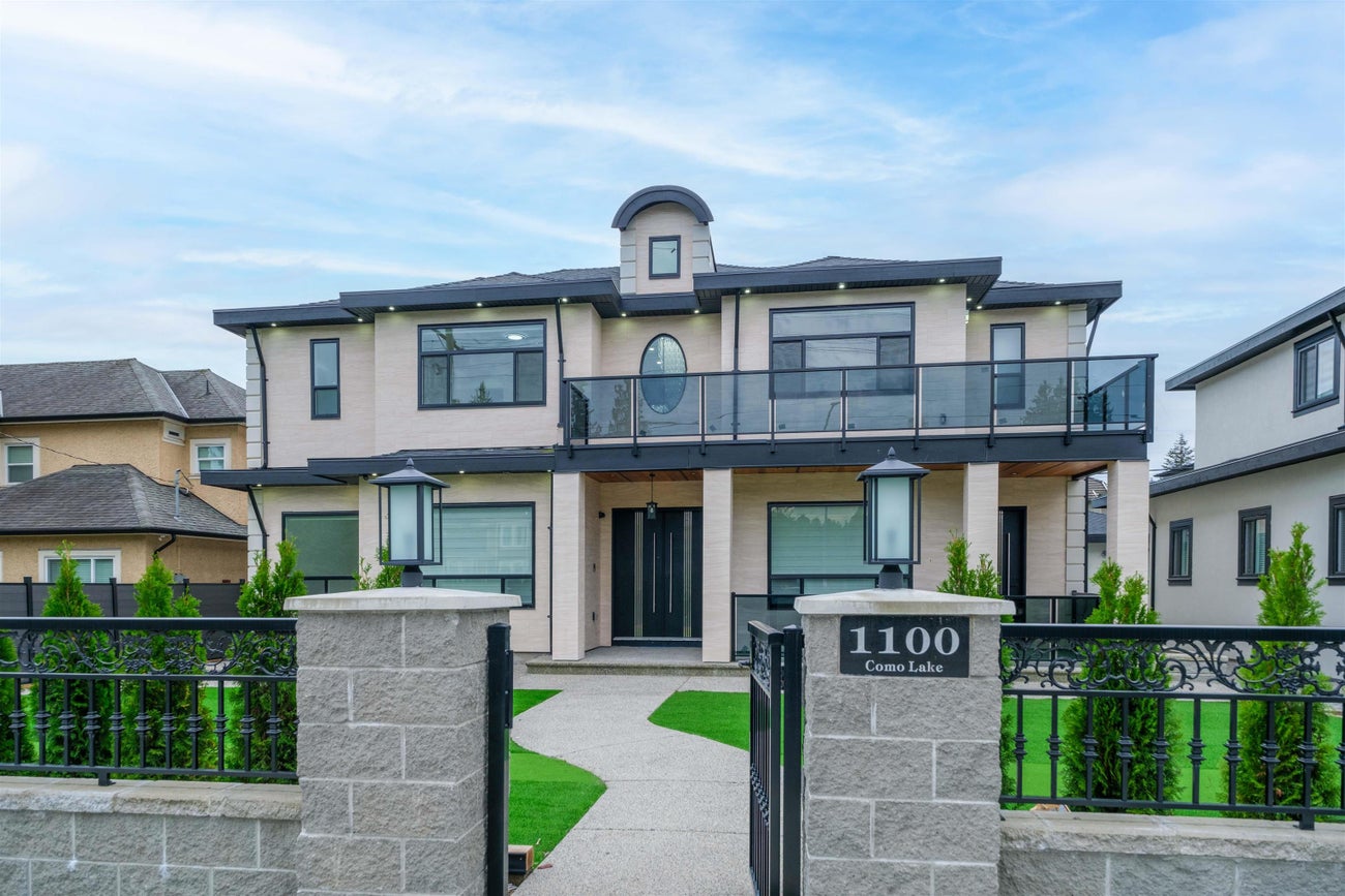 1100 Como Lake Avenue - Central Coquitlam Single Family Residence for Sale, 10 Bedrooms (R3151625)# - 31