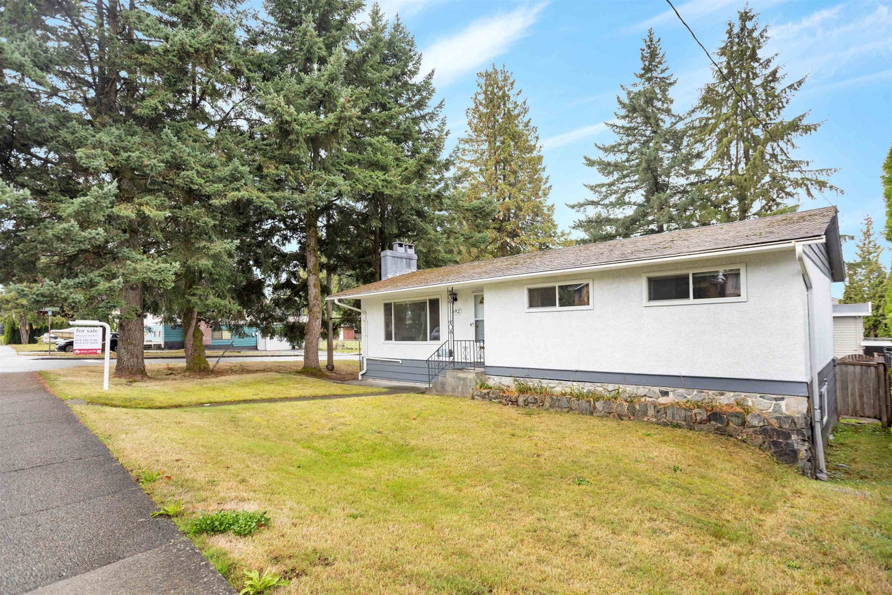 692 Blue Mountain Street - Coquitlam West Single Family Residence for Sale, 4 Bedrooms (R3151694)# - 2