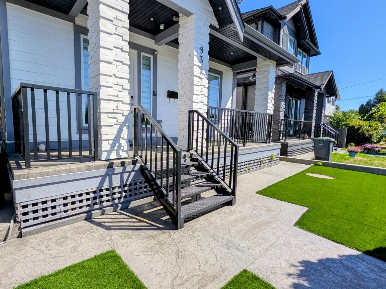 937A Edgar Avenue - Maillardville Single Family Residence for Sale, 7 Bedrooms (R3152051)# - 3