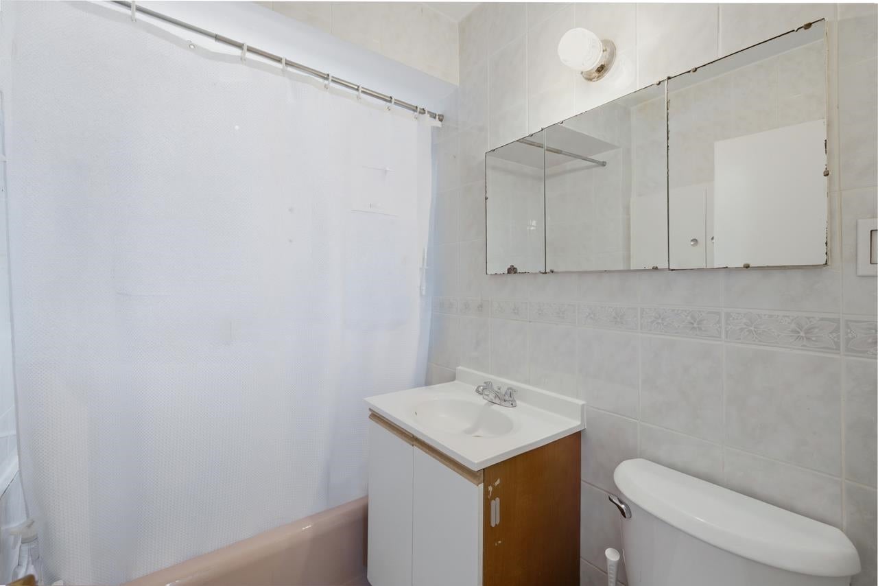 4656 Brentlawn Drive - Brentwood Park Single Family Residence for Sale, 5 Bedrooms (R3152589)# - 15