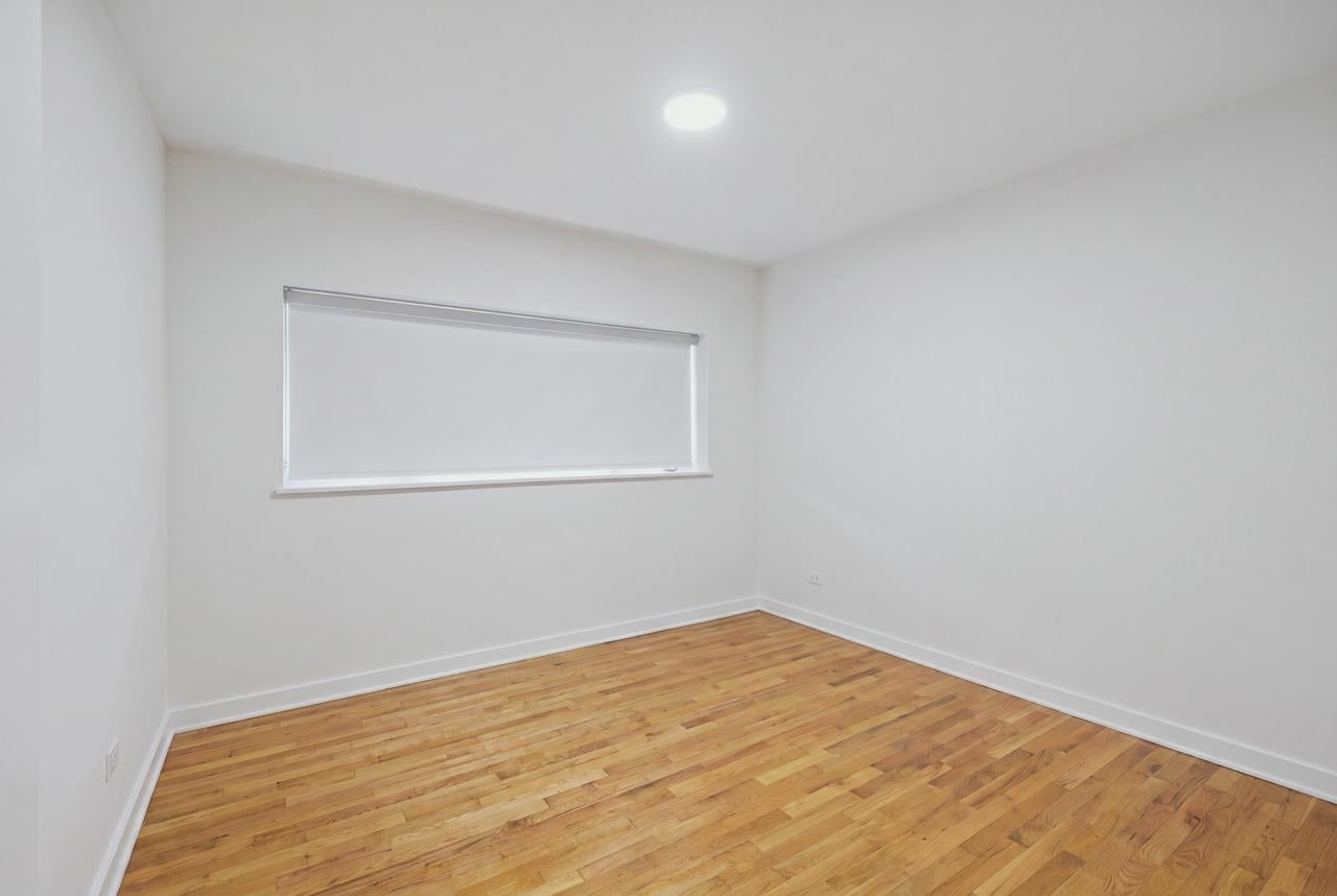 4656 Brentlawn Drive - Brentwood Park Single Family Residence for Sale, 5 Bedrooms (R3152589)# - 17
