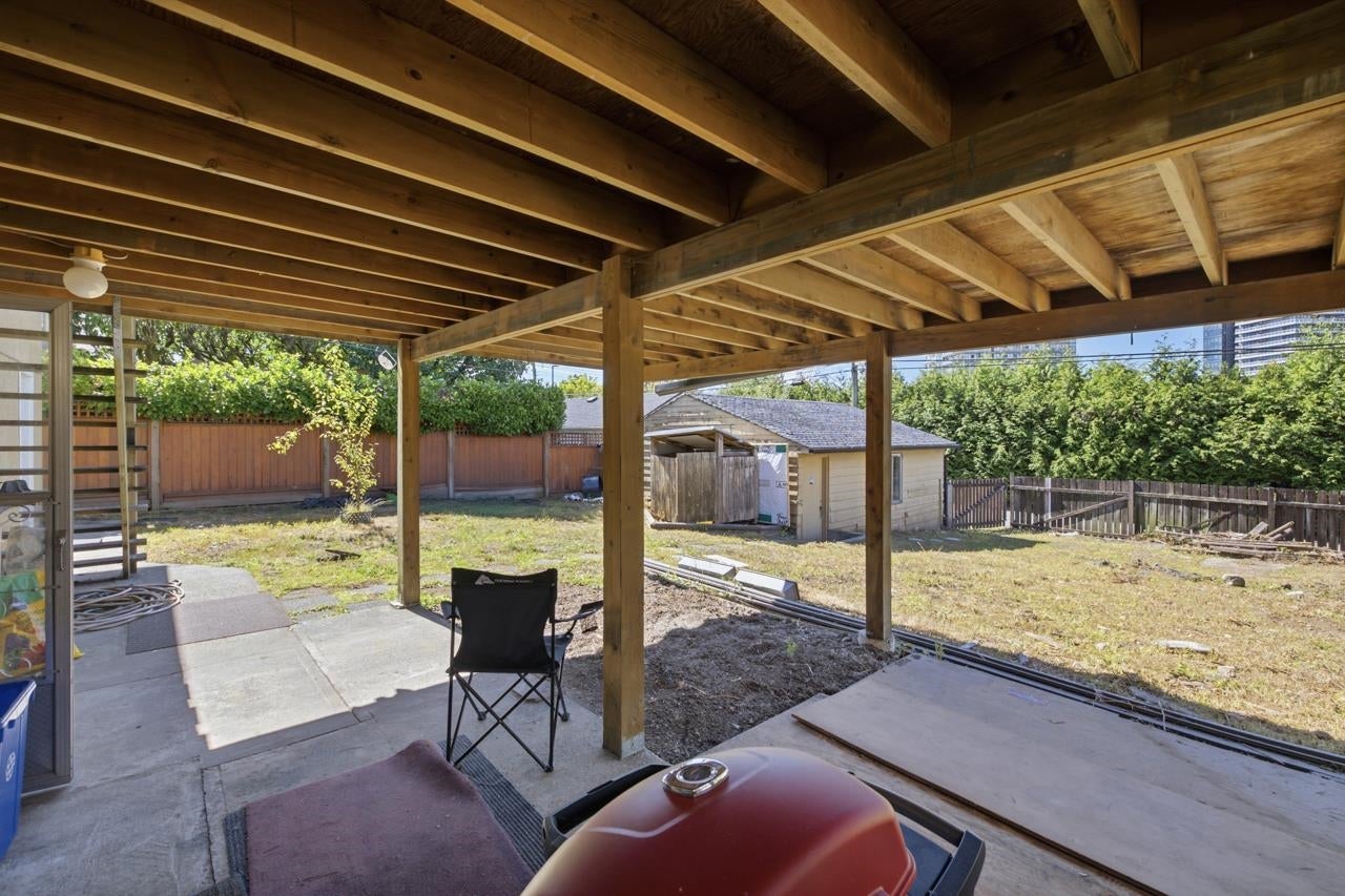 4656 Brentlawn Drive - Brentwood Park Single Family Residence for Sale, 5 Bedrooms (R3152589)# - 32