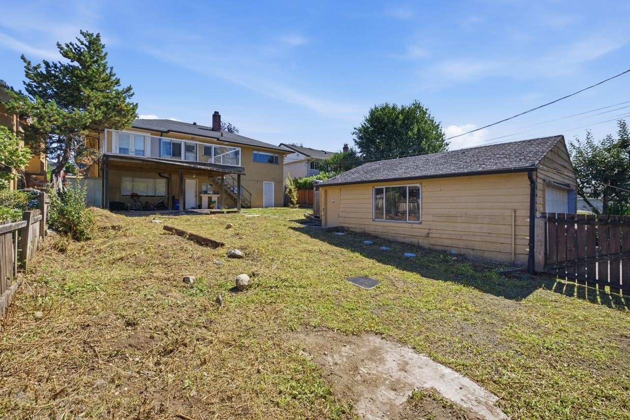 4656 Brentlawn Drive - Brentwood Park Single Family Residence for Sale, 5 Bedrooms (R3152589)# - 35