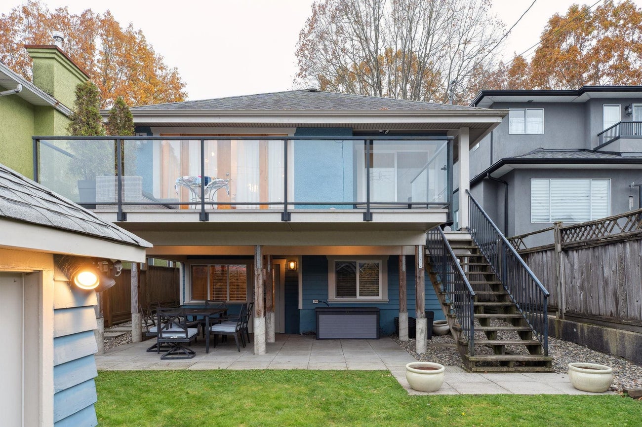 4135 Cambridge Street - Vancouver Heights Single Family Residence for Sale, 5 Bedrooms (R3152828)# - 32 4135 Cambridge Street - Vancouver Heights Single Family Residence for Sale, 5 Bedrooms (R3152828)# - 32
