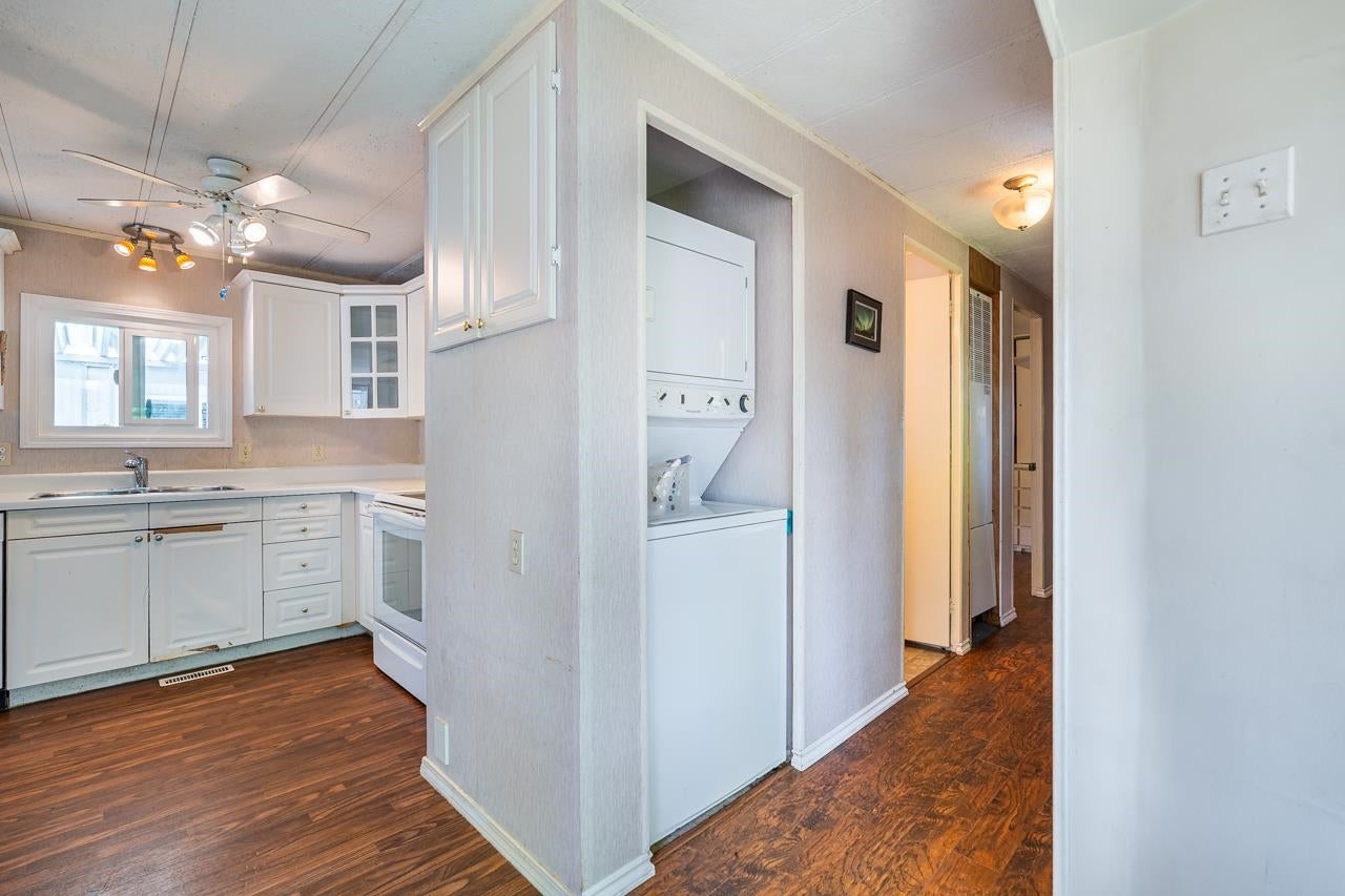 56 - 145 King Edward Street - Maillardville Manufactured Home for Sale, 2 Bedrooms (R3153034)# - 13 56 - 145 King Edward Street - Maillardville Manufactured Home for Sale, 2 Bedrooms (R3153034)# - 13