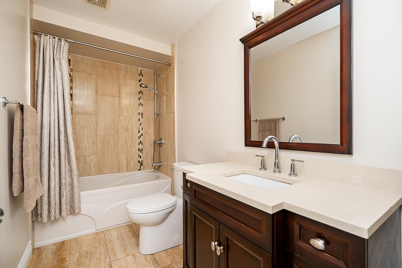 2775 Nadina Drive - Coquitlam East Single Family Residence for Sale, 7 Bedrooms (R3153467)# - 33 2775 Nadina Drive - Coquitlam East Single Family Residence for Sale, 7 Bedrooms (R3153467)# - 33