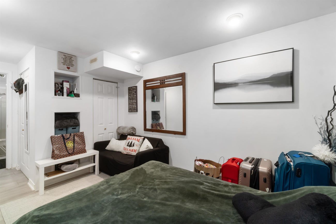 309 Gloucester Court - Coquitlam East Single Family Residence for Sale, 4 Bedrooms (R3153513)# - 12