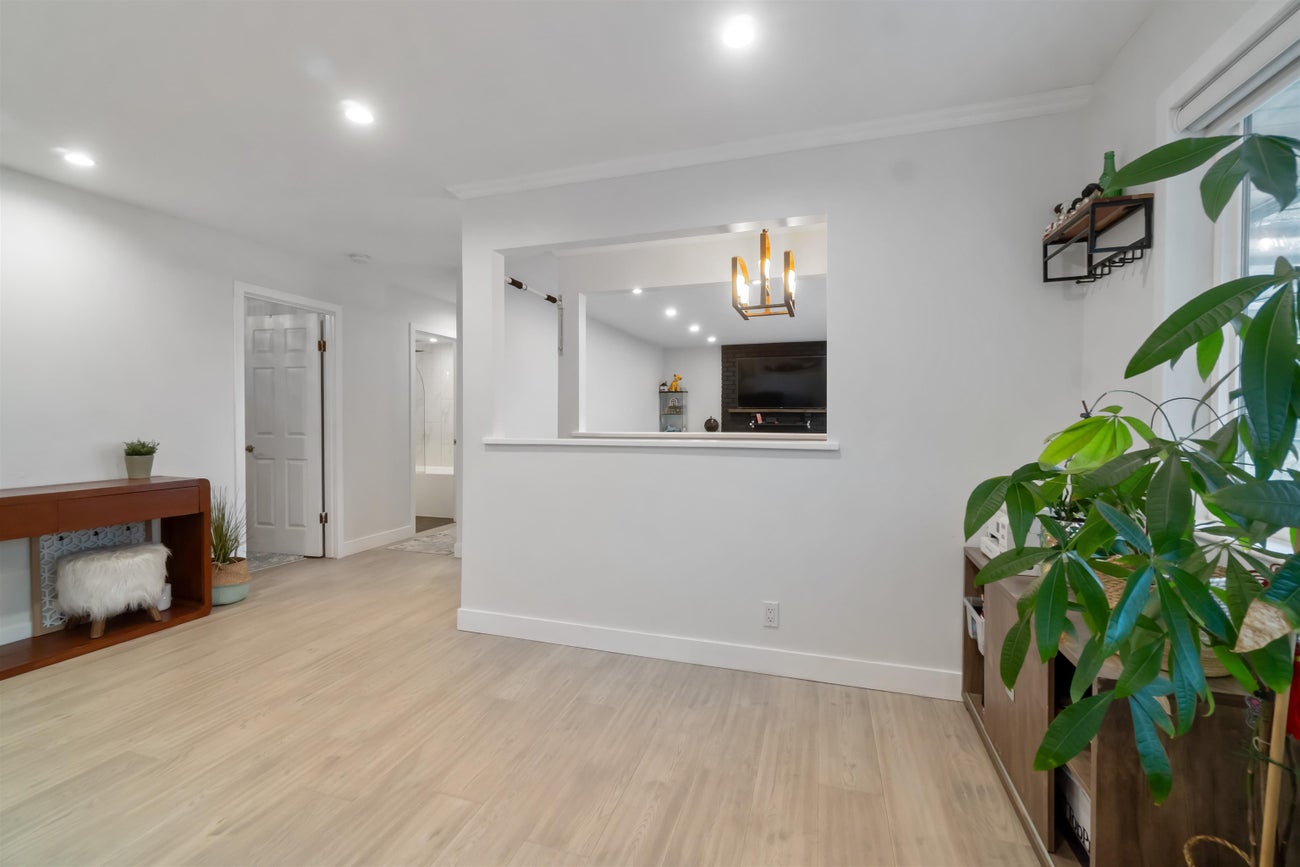309 Gloucester Court - Coquitlam East Single Family Residence for Sale, 4 Bedrooms (R3153513)# - 18