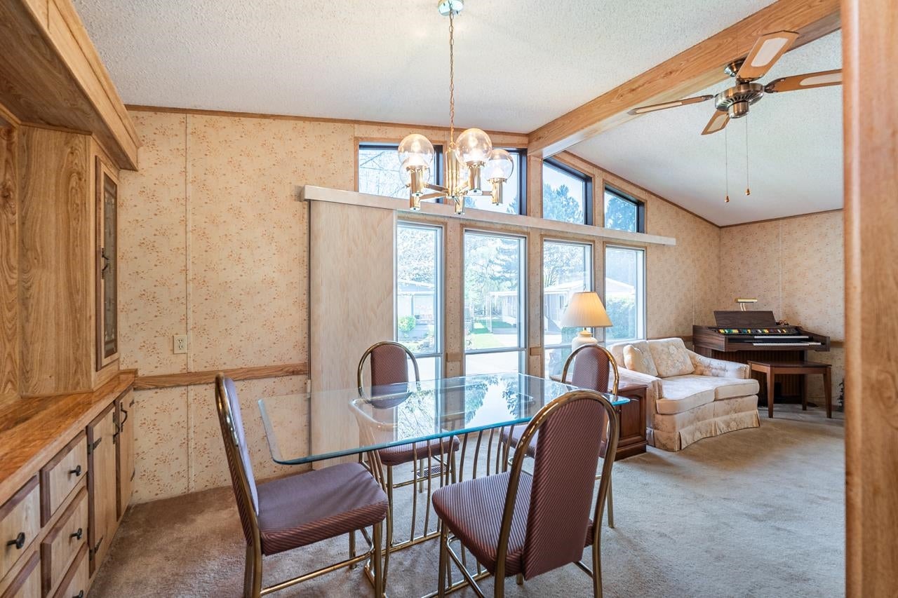 20 - 145 King Edward Street - Maillardville Manufactured Home for Sale, 2 Bedrooms (R3153872)# - 10 20 - 145 King Edward Street - Maillardville Manufactured Home for Sale, 2 Bedrooms (R3153872)# - 10