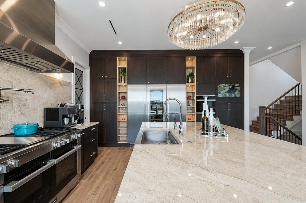 6860 Hycrest Drive - Montecito Single Family Residence for Sale, 8 Bedrooms (R3153919)# - 18