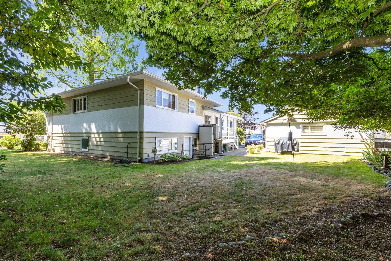 541 Cochrane Avenue - Coquitlam West Single Family Residence for Sale, 5 Bedrooms (R3154157)# - 28