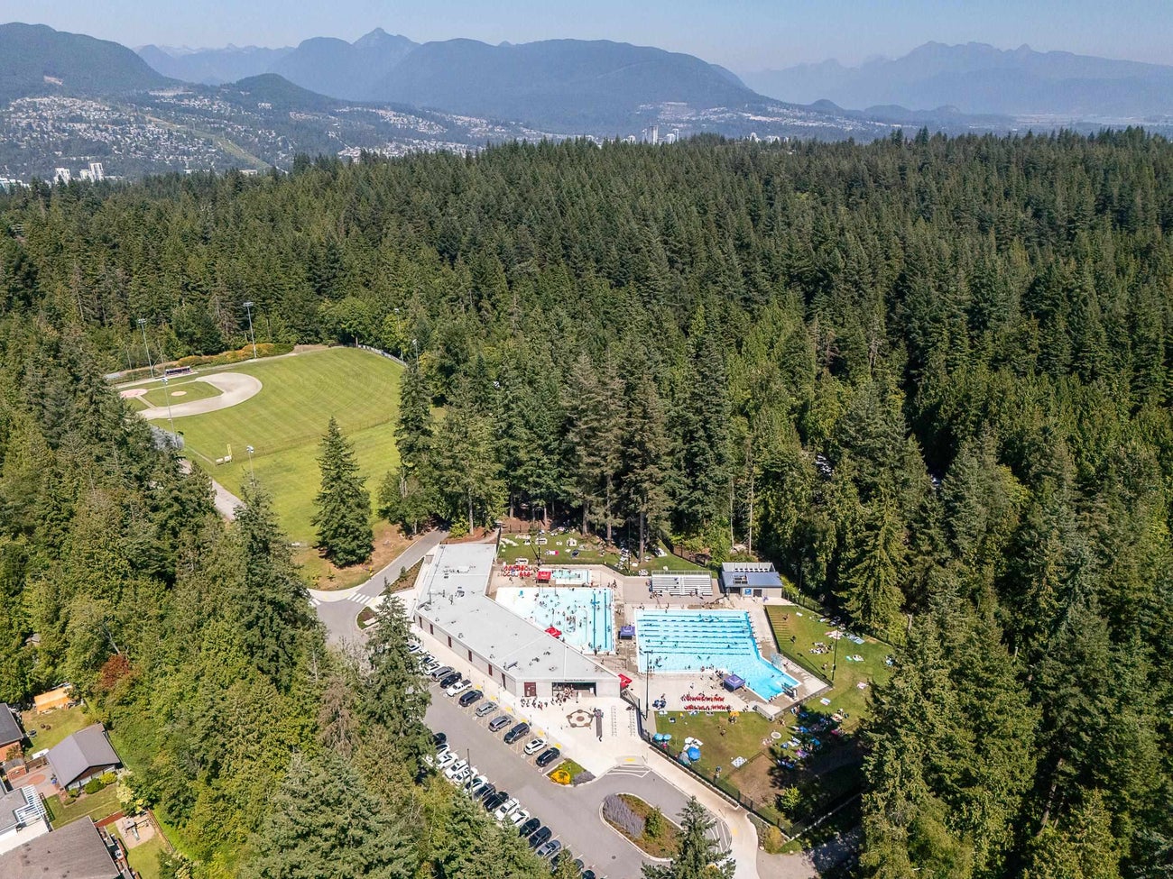 635 Midvale Street - Central Coquitlam Single Family Residence for Sale, 5 Bedrooms (R3154410)# - 38