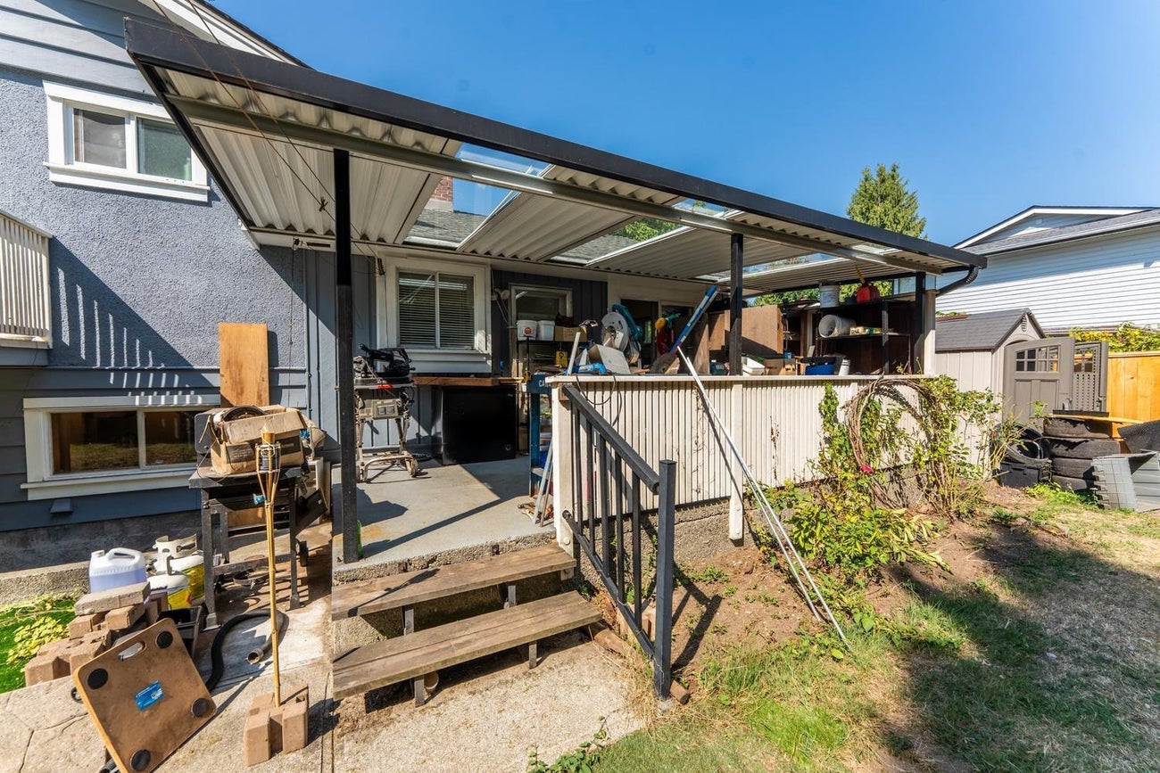 2246 Austin Avenue - Central Coquitlam Single Family Residence for Sale, 2 Bedrooms (R3154464)# - 24