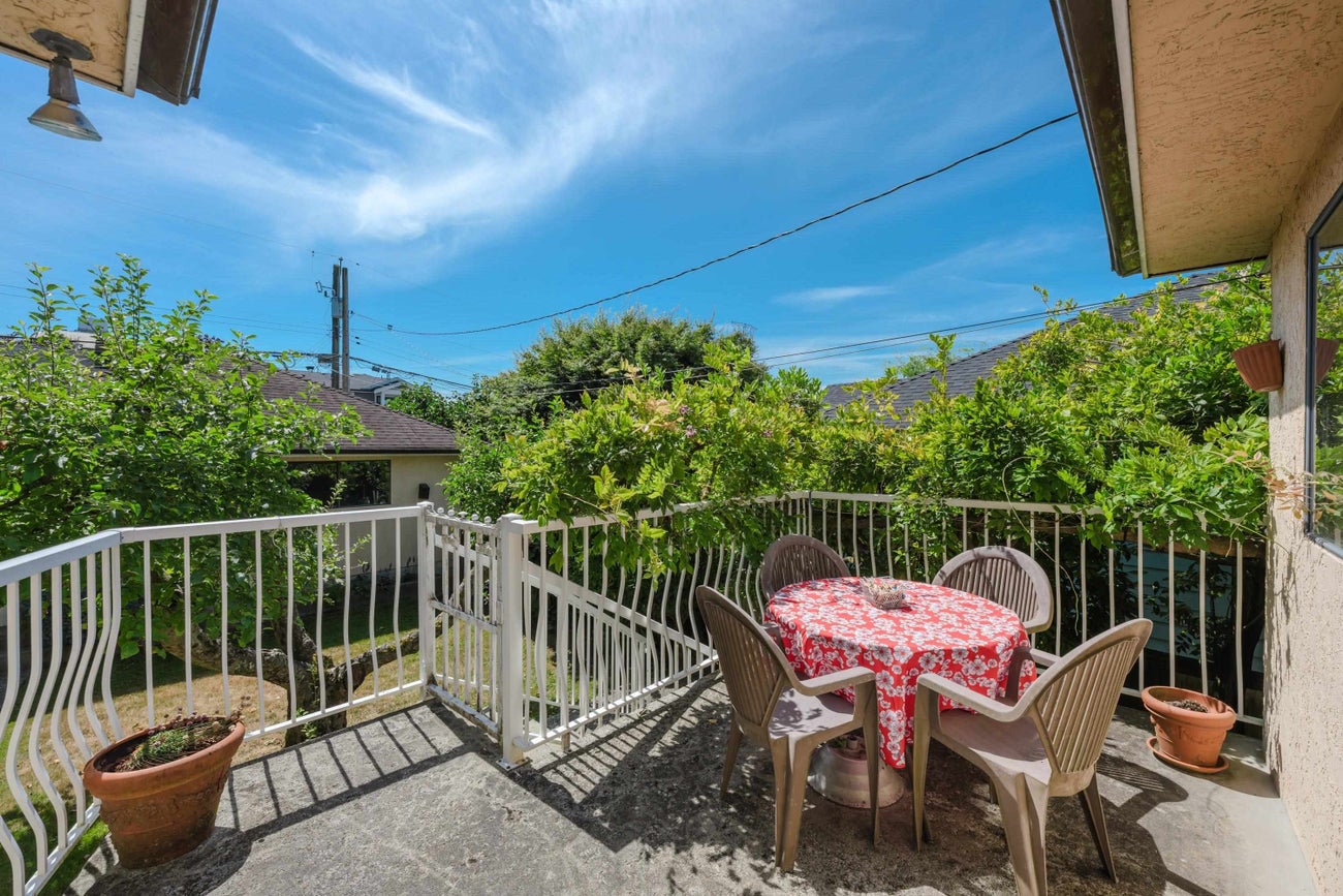 3778 Triumph Street - Vancouver Heights Single Family Residence for Sale, 4 Bedrooms (R3154679)# - 16 3778 Triumph Street - Vancouver Heights Single Family Residence for Sale, 4 Bedrooms (R3154679)# - 16