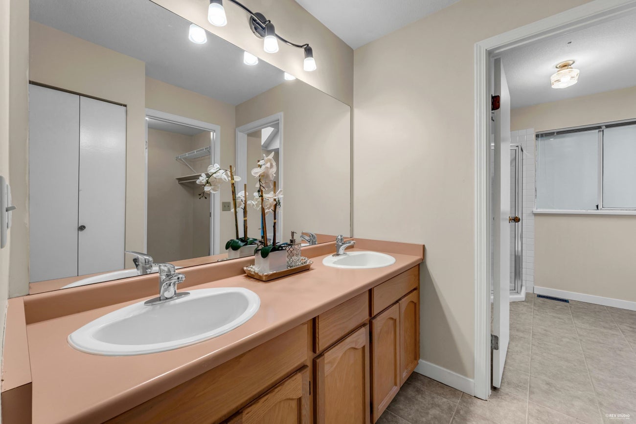 2986 Delahaye Drive - Canyon Springs Single Family Residence for Sale, 4 Bedrooms (R3154947)# - 18
