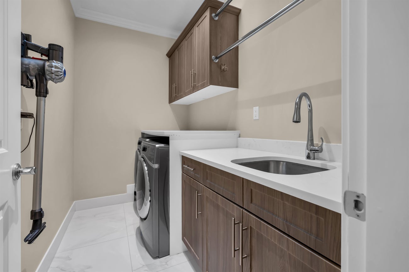 8168 Hunter Street - Government Road Single Family Residence for Sale, 7 Bedrooms (R3154998)# - 30