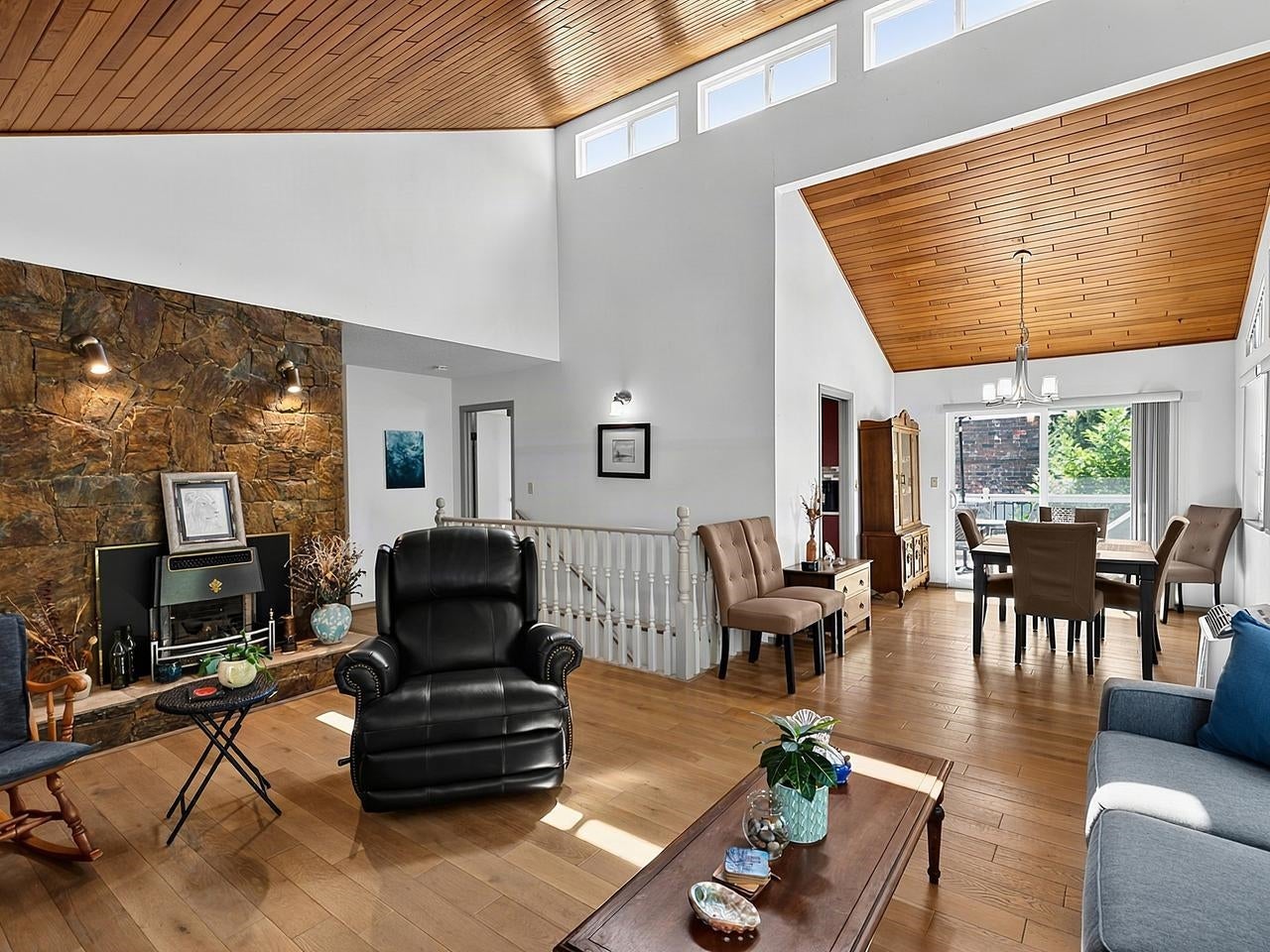 1179 Kerwan Place - Central Coquitlam Single Family Residence for Sale, 5 Bedrooms (R3155865)# - 5