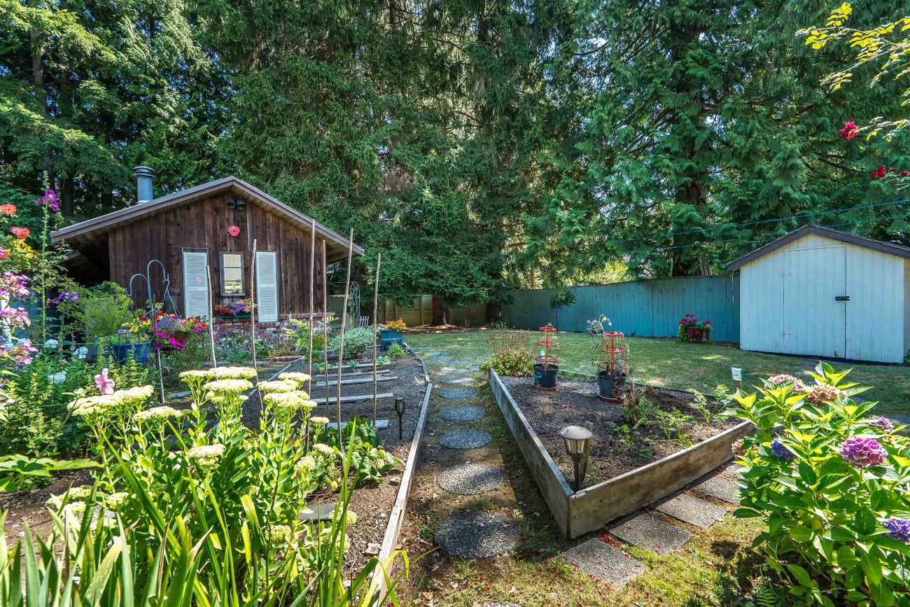 571 Berry Street - Central Coquitlam Single Family Residence for Sale, 3 Bedrooms (R3156042)# - 37
