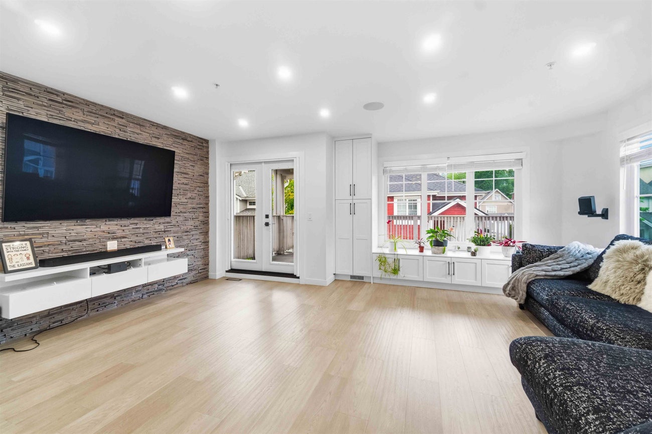 313 - 3000 Riverbend Drive - Coquitlam East Single Family Residence for Sale, 4 Bedrooms (R3156255)# - 9 313 - 3000 Riverbend Drive - Coquitlam East Single Family Residence for Sale, 4 Bedrooms (R3156255)# - 9