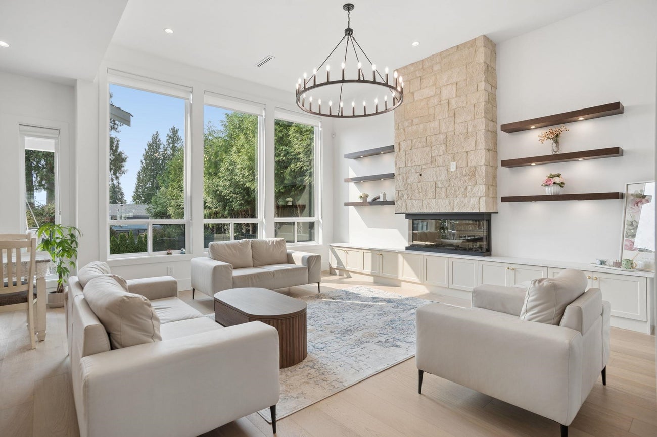 416 Trinity Street - Central Coquitlam Single Family Residence for Sale, 8 Bedrooms (R3156280)# - 2