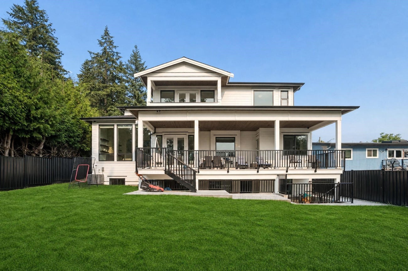 416 Trinity Street - Central Coquitlam Single Family Residence for Sale, 8 Bedrooms (R3156280)# - 35