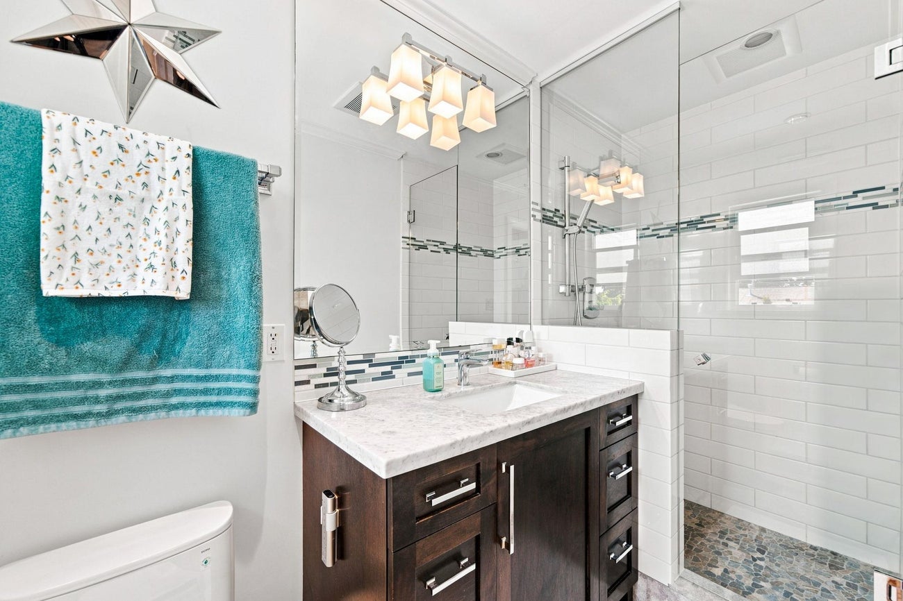 2282 Stanwood Avenue - Central Coquitlam Single Family Residence for Sale, 4 Bedrooms (R3156373)# - 23