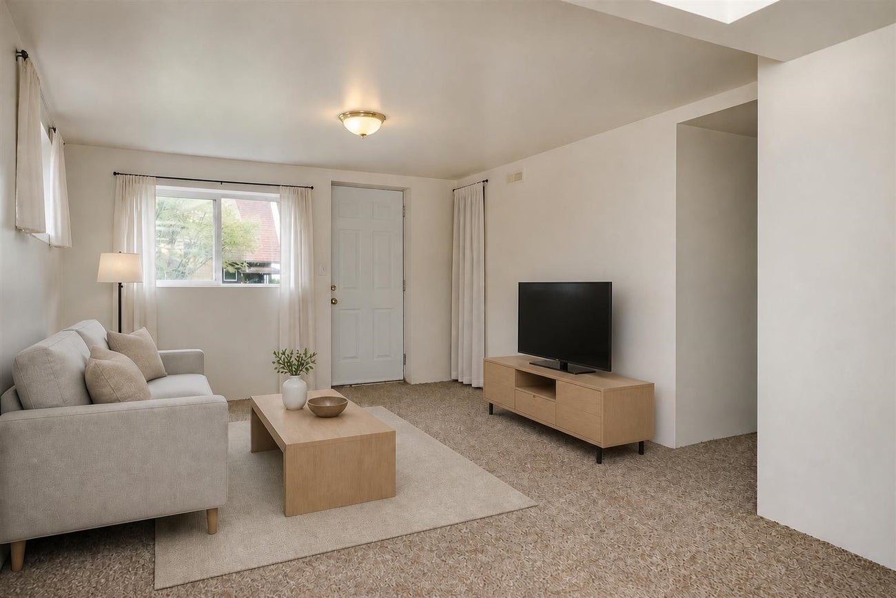 329 Marmont Street - Maillardville Single Family Residence for Sale, 5 Bedrooms (R3156580)# - 20