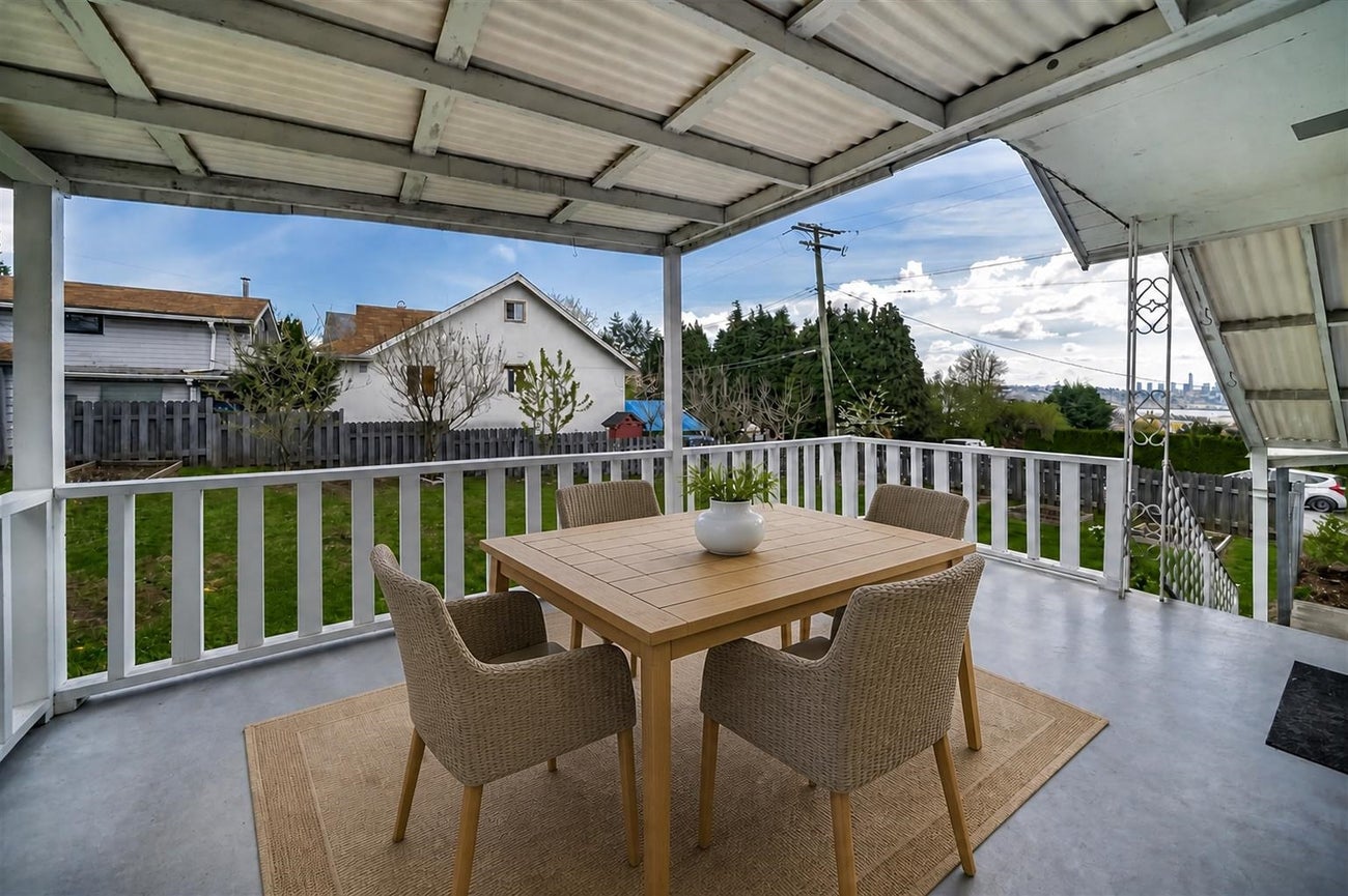329 Marmont Street - Maillardville Single Family Residence for Sale, 5 Bedrooms (R3156580)# - 21