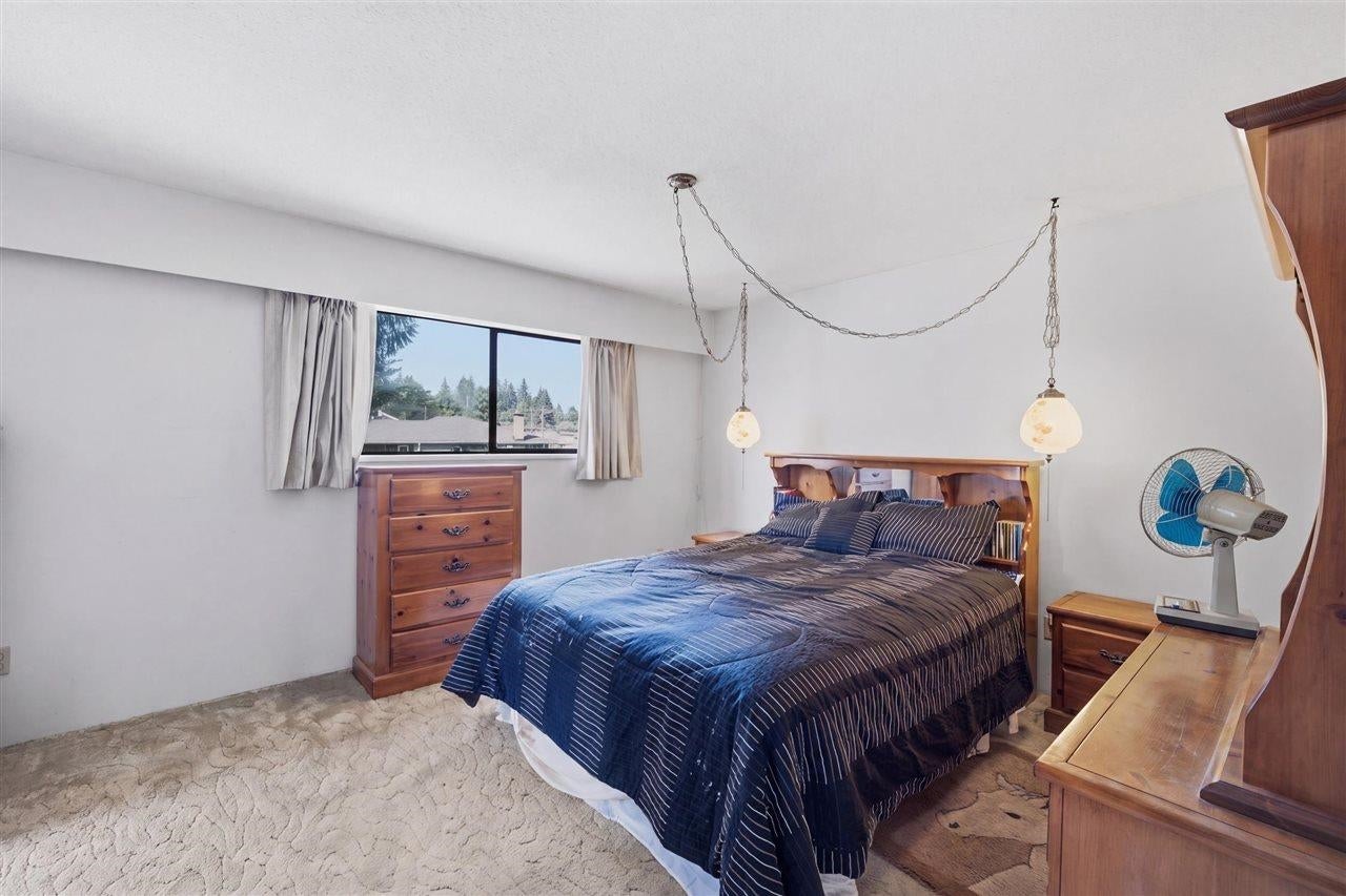 967 Pelton Avenue - Central Coquitlam Single Family Residence for Sale, 4 Bedrooms (R3156582)# - 17 967 Pelton Avenue - Central Coquitlam Single Family Residence for Sale, 4 Bedrooms (R3156582)# - 17