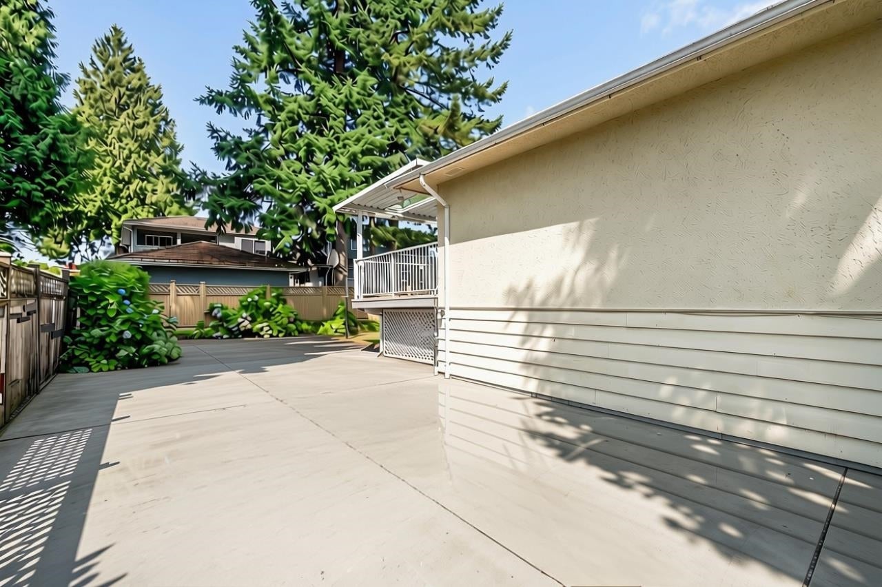 675 Duncan Avenue - Sperling-Duthie Single Family Residence for Sale, 5 Bedrooms (R3156733)# - 18 675 Duncan Avenue - Sperling-Duthie Single Family Residence for Sale, 5 Bedrooms (R3156733)# - 18