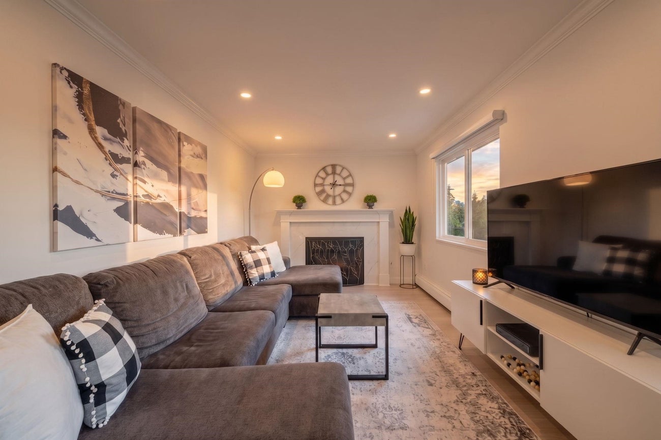 4268 Graveley Street - Brentwood Park Single Family Residence for Sale, 5 Bedrooms (R3156868)# - 17 4268 Graveley Street - Brentwood Park Single Family Residence for Sale, 5 Bedrooms (R3156868)# - 17