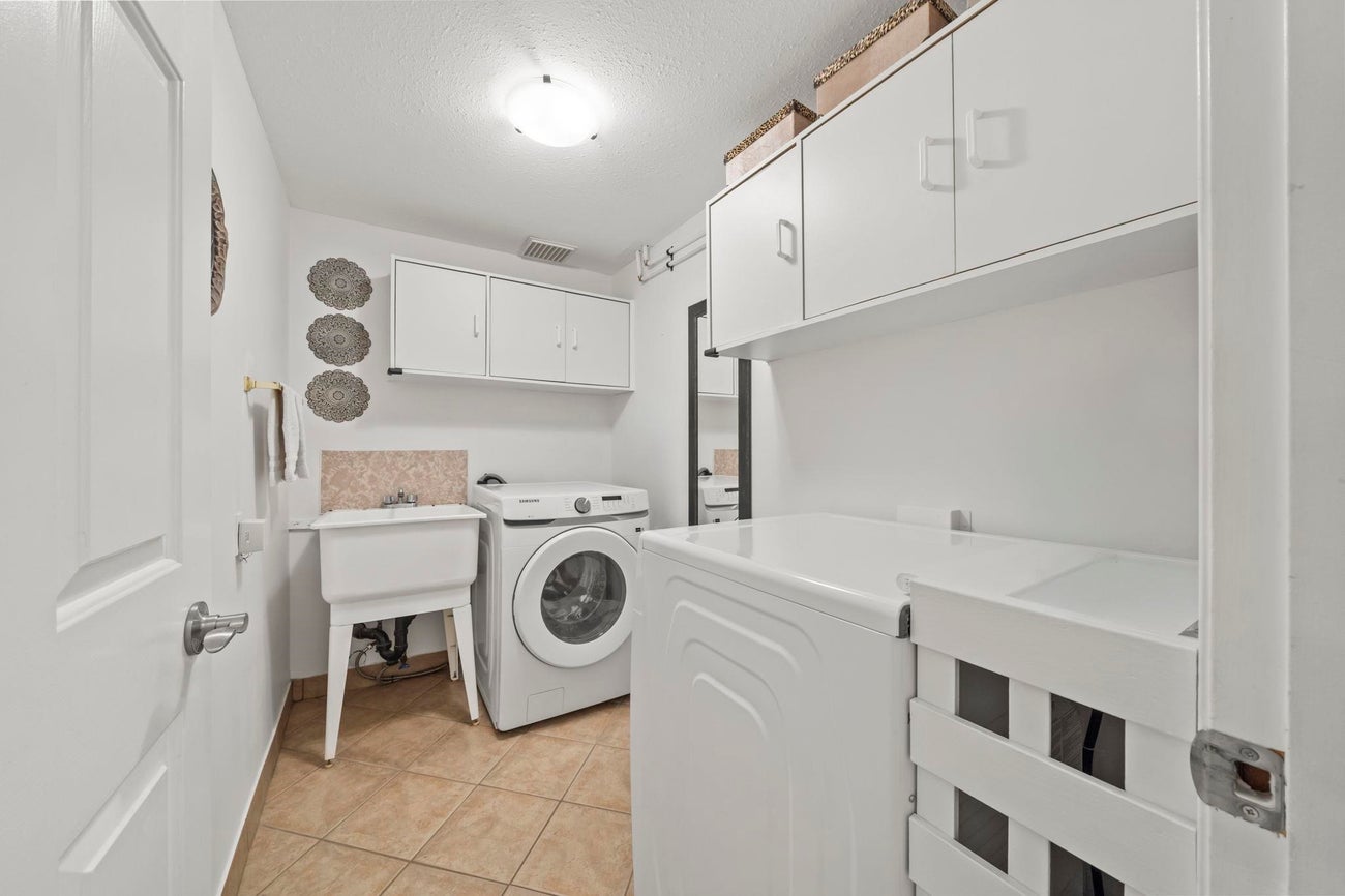 4268 Graveley Street - Brentwood Park Single Family Residence for Sale, 5 Bedrooms (R3156868)# - 32 4268 Graveley Street - Brentwood Park Single Family Residence for Sale, 5 Bedrooms (R3156868)# - 32