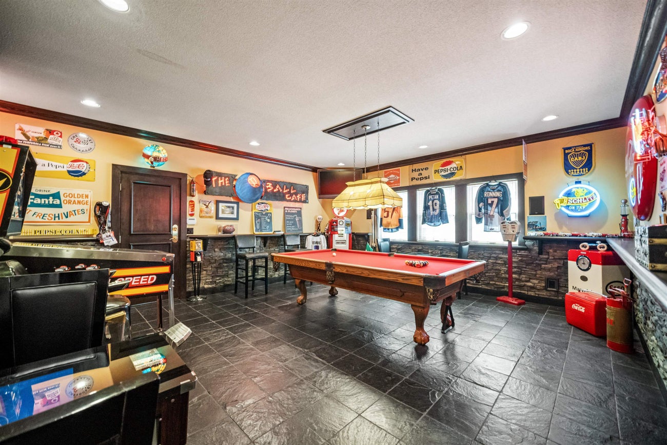 414 Walker Street - Coquitlam West Single Family Residence for Sale, 6 Bedrooms (R3157019)# - 19