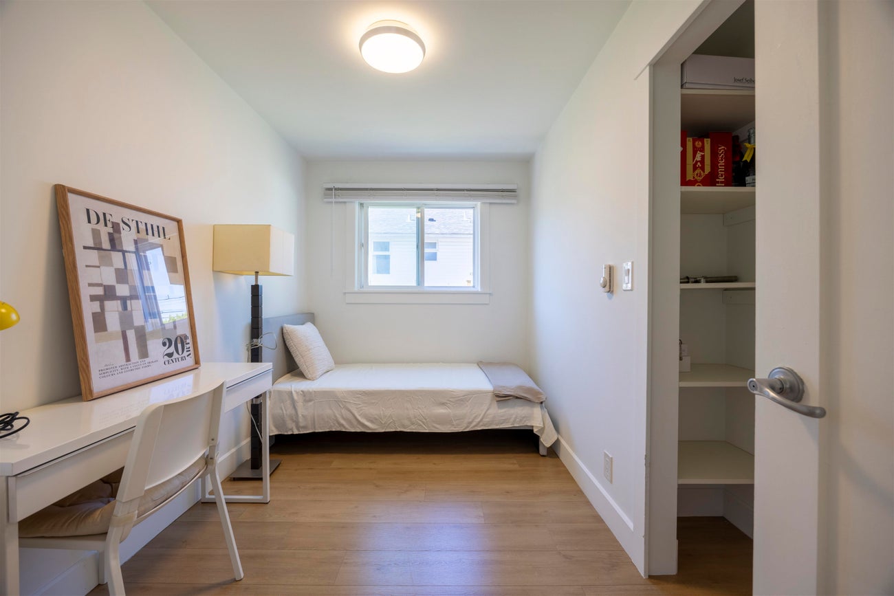 931 Sperling Avenue - Sperling-Duthie Single Family Residence for Sale, 3 Bedrooms (R3157087)# - 16 931 Sperling Avenue - Sperling-Duthie Single Family Residence for Sale, 3 Bedrooms (R3157087)# - 16