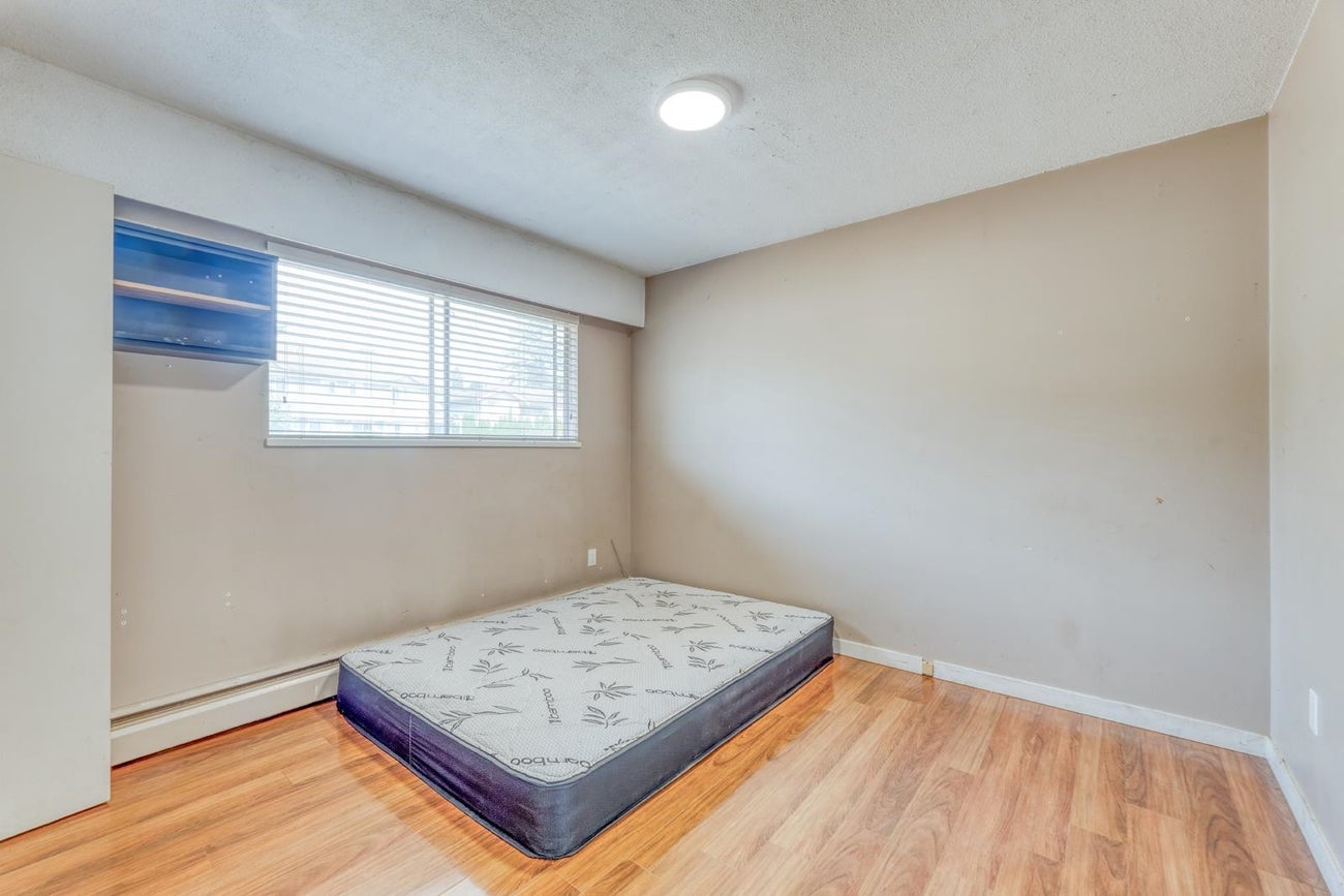 920 Harris Avenue - Maillardville Single Family Residence for Sale, 5 Bedrooms (R3157705)# - 18