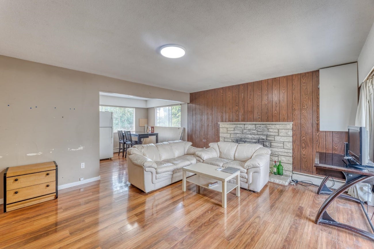 920 Harris Avenue - Maillardville Single Family Residence for Sale, 5 Bedrooms (R3157705)# - 7