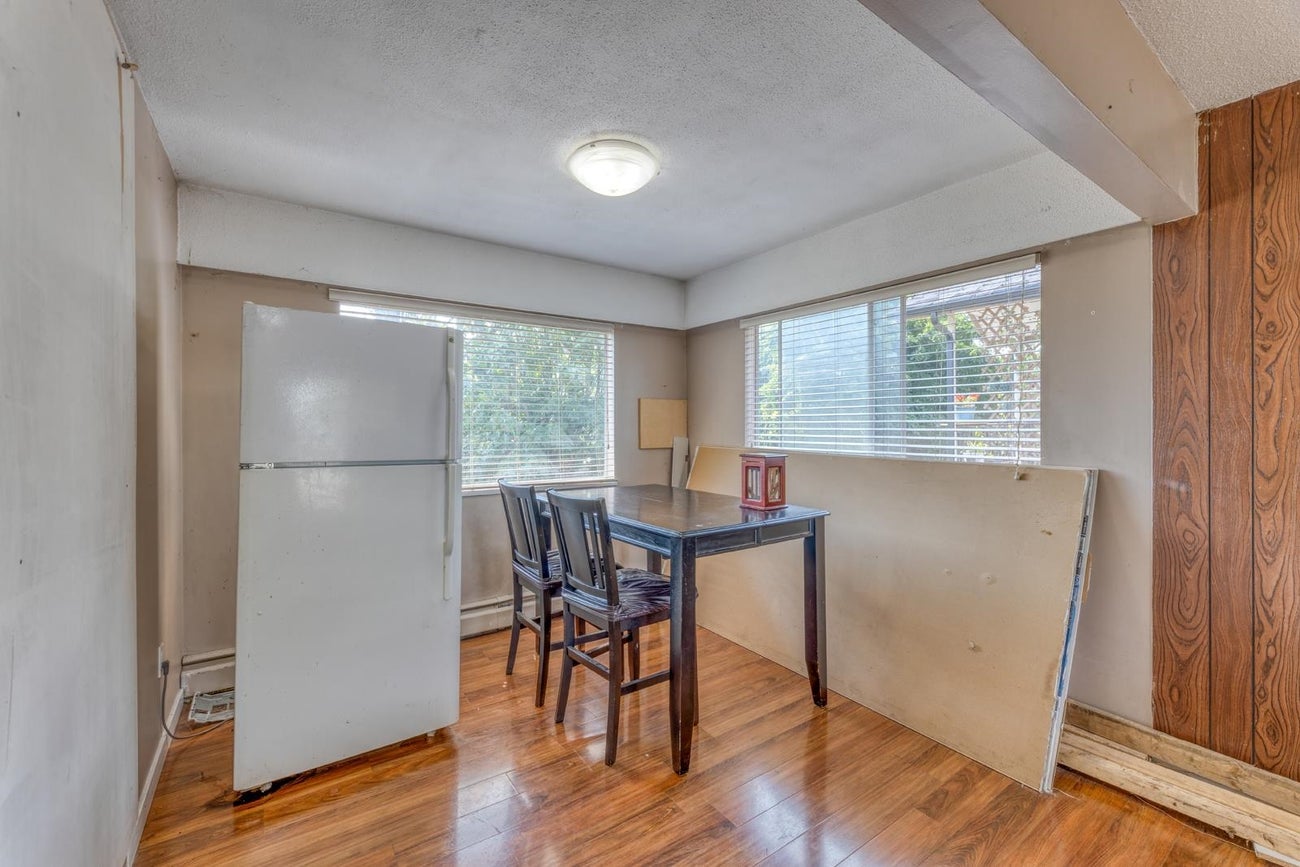 920 Harris Avenue - Maillardville Single Family Residence for Sale, 5 Bedrooms (R3157705)# - 9